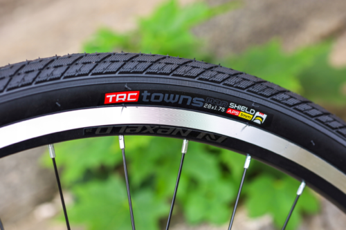 Opona rowerowa 28 " TRC do roweru 28x1.75 47-622 WKŁADKA ANTYPRZEBICIOWA