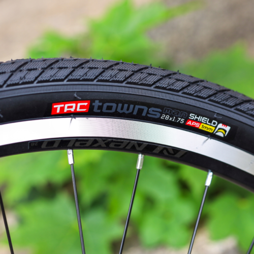 Opona rowerowa 28 " TRC do roweru 28x1.75 47-622 WKŁADKA ANTYPRZEBICIOWA