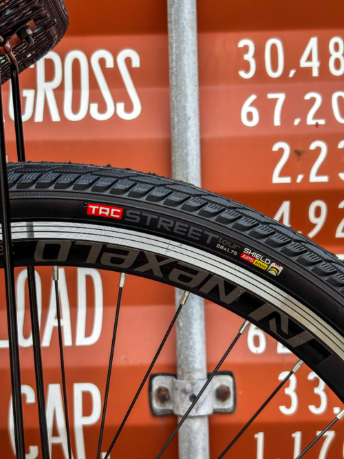 Opona rowerowa do roweru miejskiego 26 " TRC 26x1.75 z ANTYPRZEBICIE 47-559